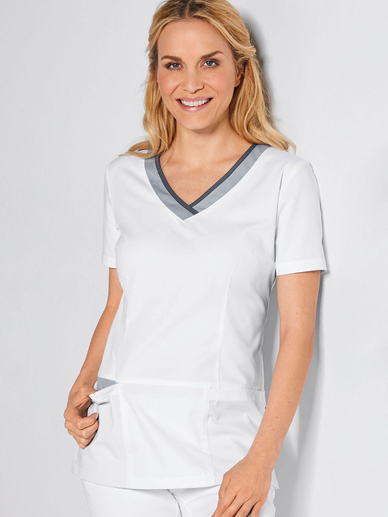 Damtunika med färgade detaljer