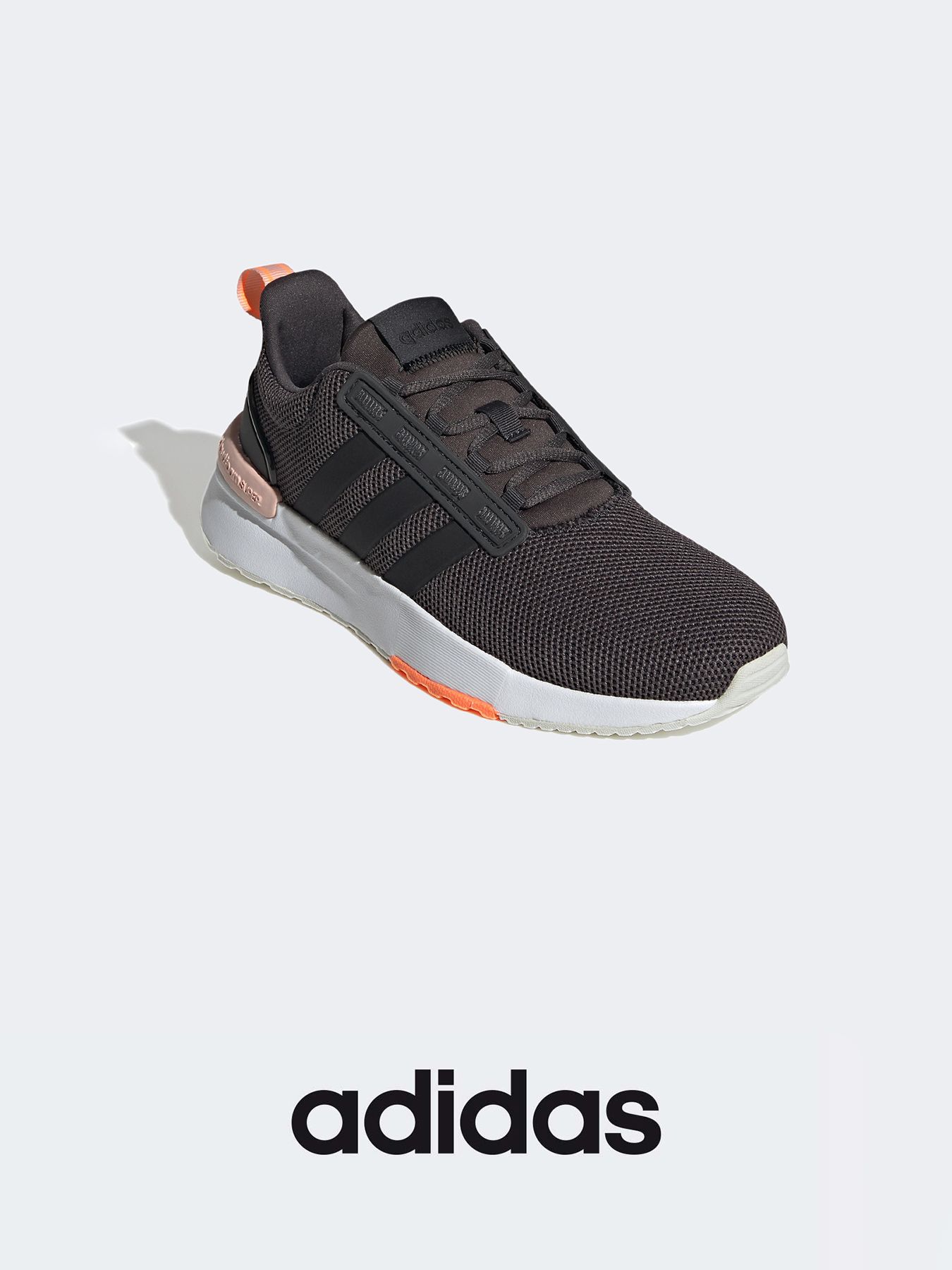 Sneaker från adidas